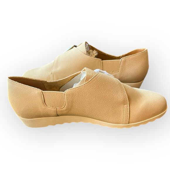 Comfortview Noemi Beige Faux Nubuck Comfort Slip-on Monk Strap Loafer Size 9.5WW - Picture 4 of 15